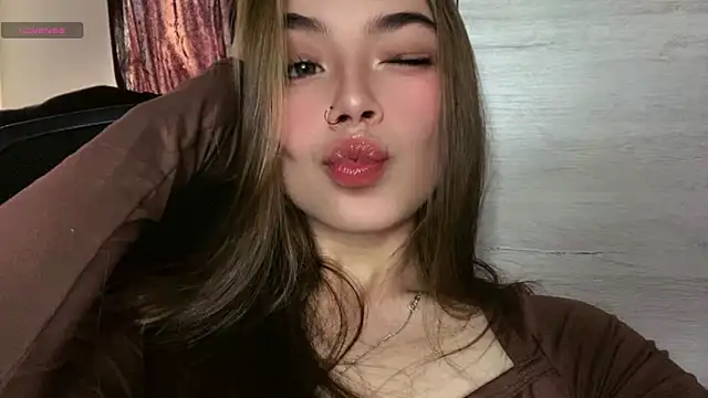 Mia_Victoria22 webcam