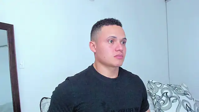 KingLevi01 webcam