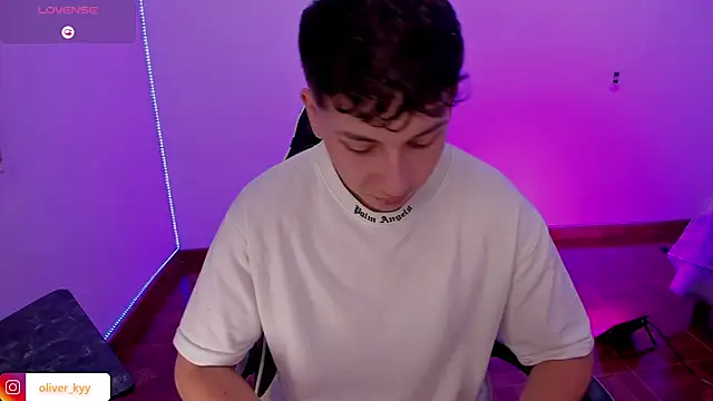 OLIVER_K webcam