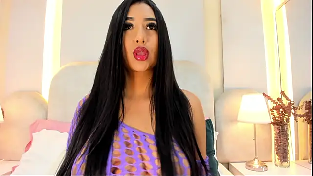 SalomeeBell webcam