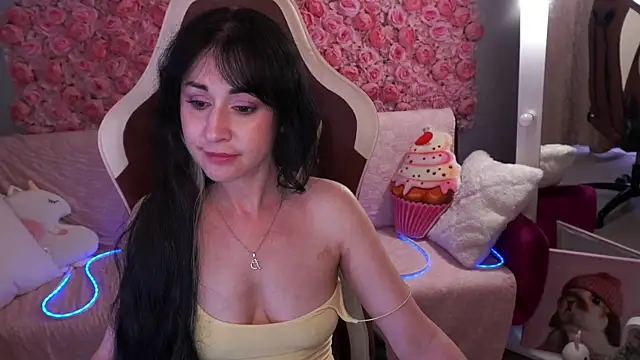 CarolinaaFoxyyy webcam
