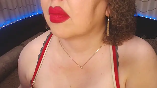 BustyKatty