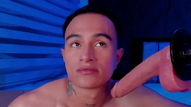 LiamDeep webcam