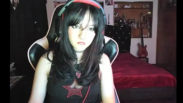 Maki_Zein_ webcam