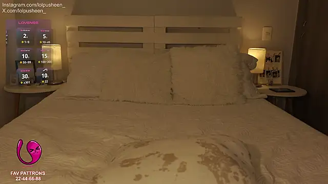 JulietteDee webcam