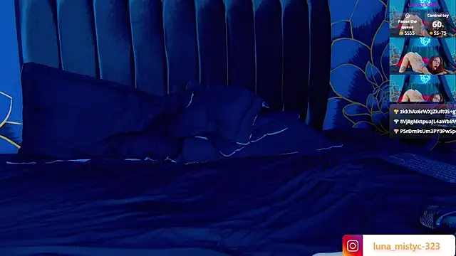 Lunamistyc live sex cam