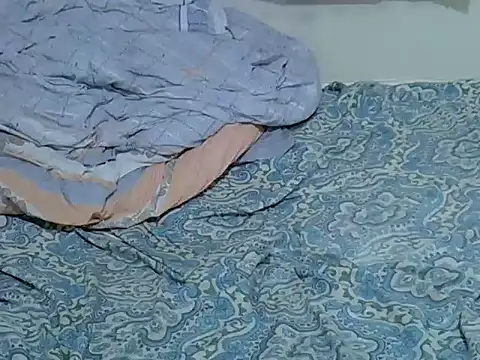 icy_pearl webcam