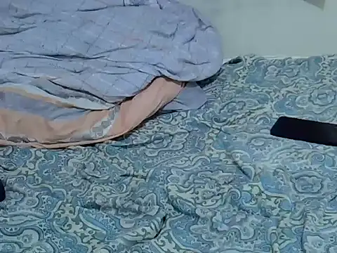 icy_pearl webcam