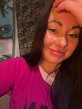 daisystreet - DaisyStreet's free webcam - UK Sex Cams
