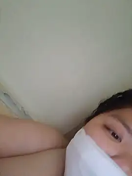 hello098712 webcam