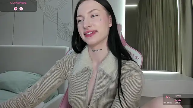 JenniferQueen11 webcam