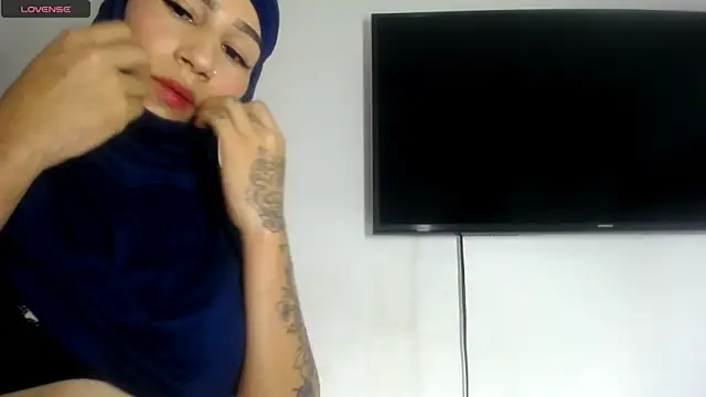Fox_Loves webcam