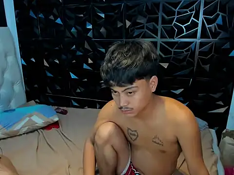 hardcocktwink webcam