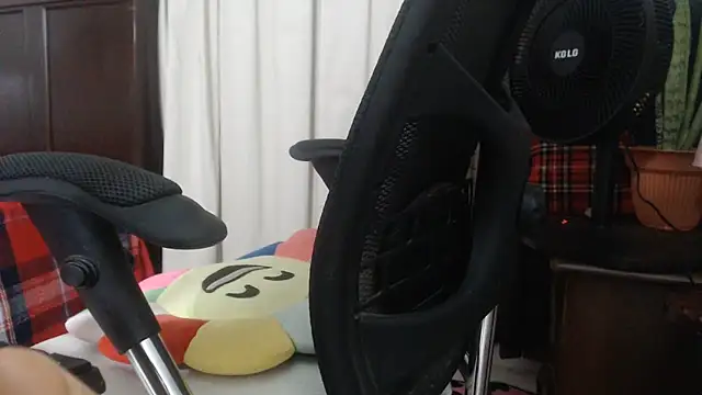 jenny_milf69 - Jenny_milf69's free webcam - UK Sex Cams