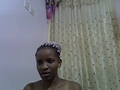 prettybeee webcam