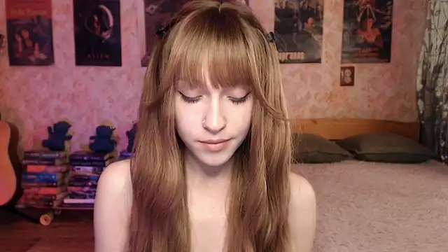 Friendly_Ellie webcam