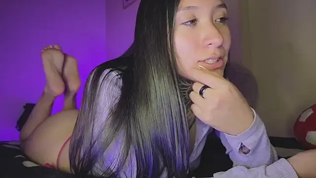 isabelle_pretty webcam