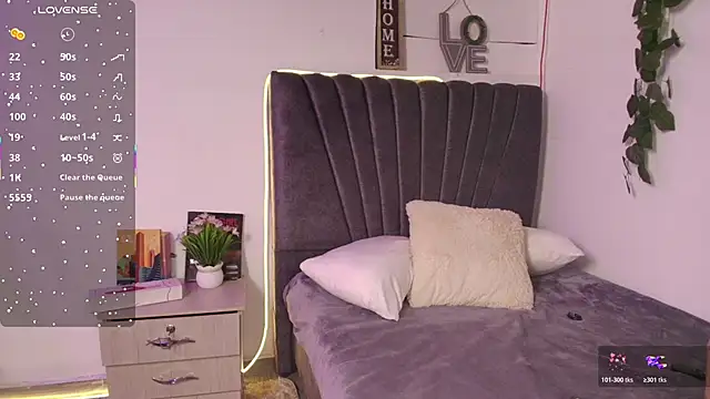 miaoconell webcam