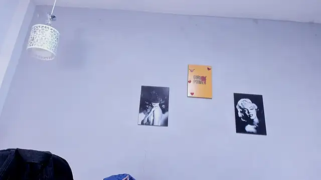 sexynova_93 webcam