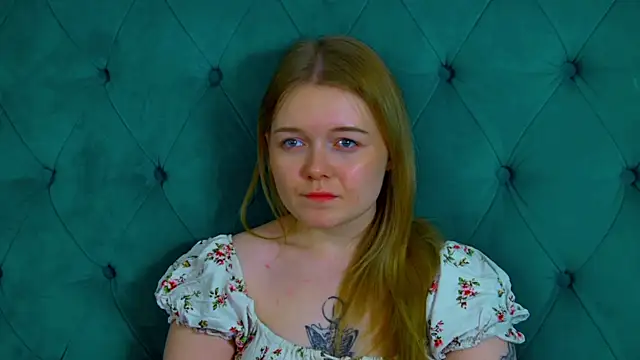 elinavale - ElinaVale's free webcam - UK Sex Cams