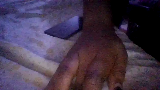 Preety_pie webcam