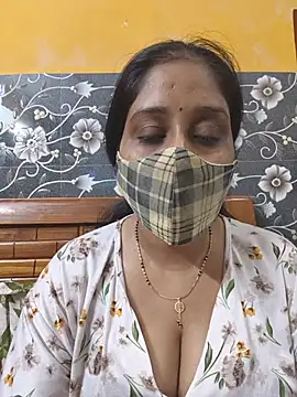 Wildsimmi25 webcam