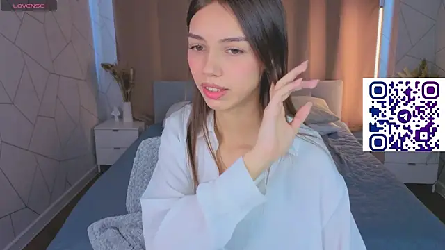 Tiffany-Grace webcam