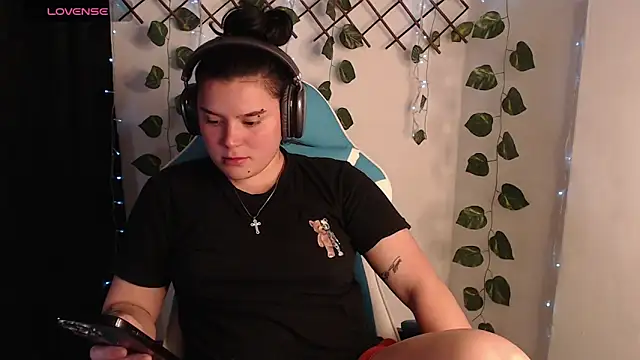 Nika_1_ webcam