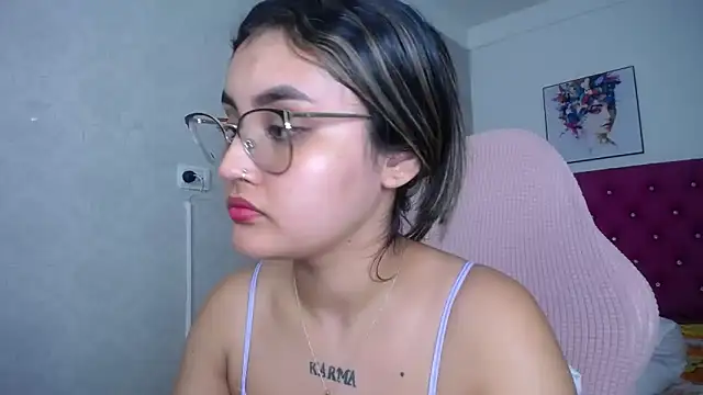 kathe-mills235 webcam