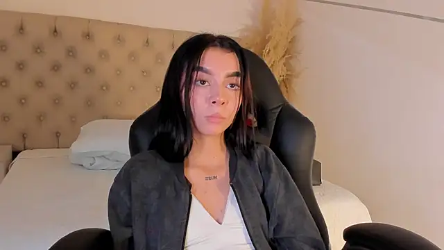 melcherry - MelCherry's free webcam - UK Sex Cams