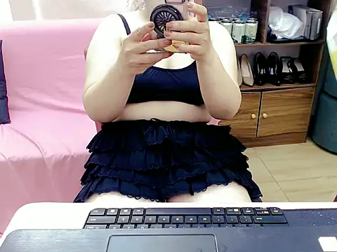 Hana_Mina webcam