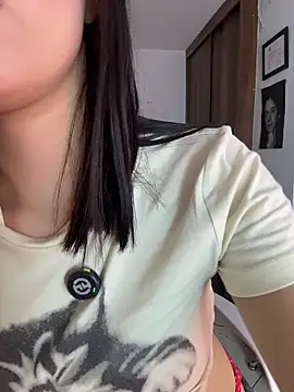 HinaSweet webcam