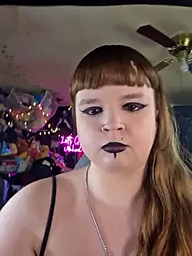 VelvetDiablo webcam