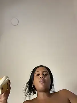 AlisonHoot69 webcam