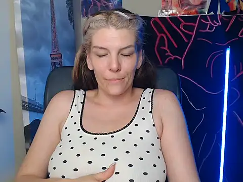 VanessaRey_ webcam
