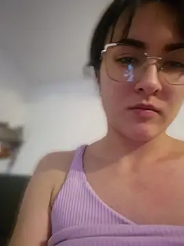 77Neferkitty77 webcam