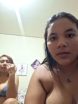 monicarokaforte webcam