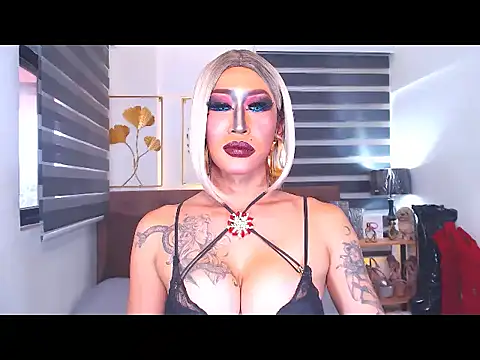 DominateMistressTania webcam