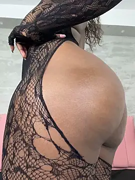 Alaia_Colins webcam