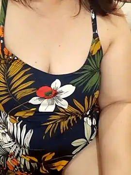 Yummyamasha webcam