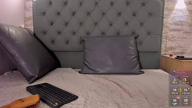 KataleyaVelvet webcam