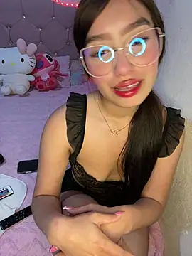 Miakittyyy webcam