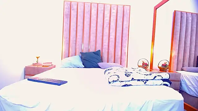 Lucie_Red webcam