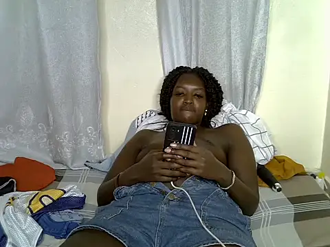 Lorainebabes webcam