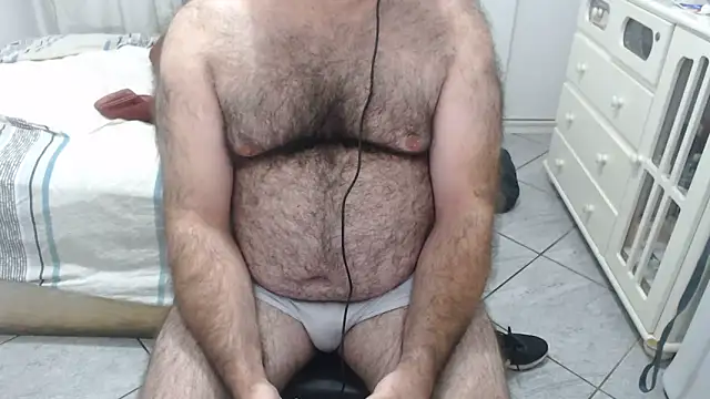 MysterBearMG webcam