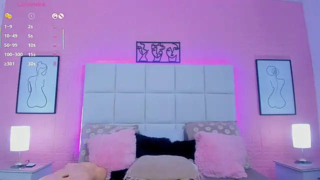 charlotte_kisss webcam