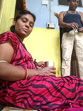 Priyasexcpl webcam