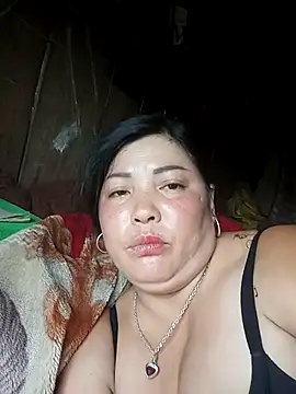 sary-hot2x webcam