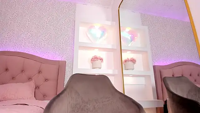 layla-Play webcam