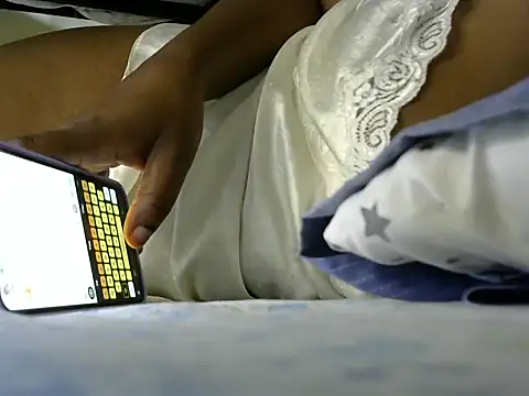 sweet_desiress webcam